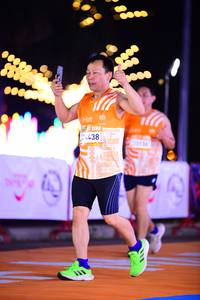 BIB: 94438, 1000
                            <button type="button" onclick="openModal(23222871)" class="btn btn-primary btn-sm float-right btn-popup" data-toggle="modal" data-target=".modal-high-quality">
                        <i class="fas fa-shopping-cart"></i> Add to Cart
                    </button>
                                            <button type="button" onclick="isThisMe(23222871, true)" class="btn btn-success btn-sm float-right btn-popup btn-isme hidden" data-toggle="tooltip" data-placement="bottom" title="นี่คือรูปของคุณใช่ไหม คลิกที่นี่เพื่อเอาเข้าอัลบั้ม">
                        <i class="fas fa-plus"></i> Add to album
                    </button>
                    <button type="button" onclick="isThisMe(23222871, false)" class="btn btn-warning btn-sm float-right btn-popup btn-isnotme hidden">
                        <i class="fas fa-ban"></i> Remove from album
                    </button>